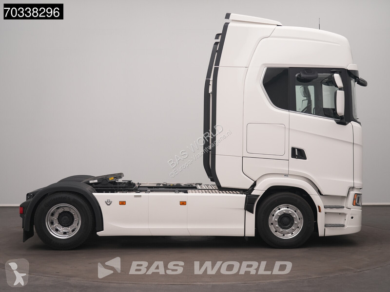 Traktor Scania S660 4X2 Retarder 2x Tanks...