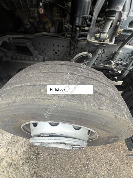 Cabeza tractora Mercedes 1845