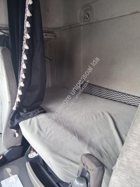 جرار Renault  450 DXI