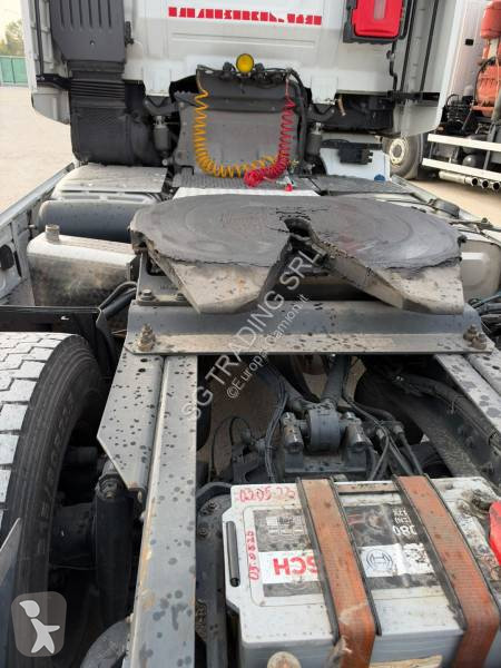 Iveco 500 tractor unit