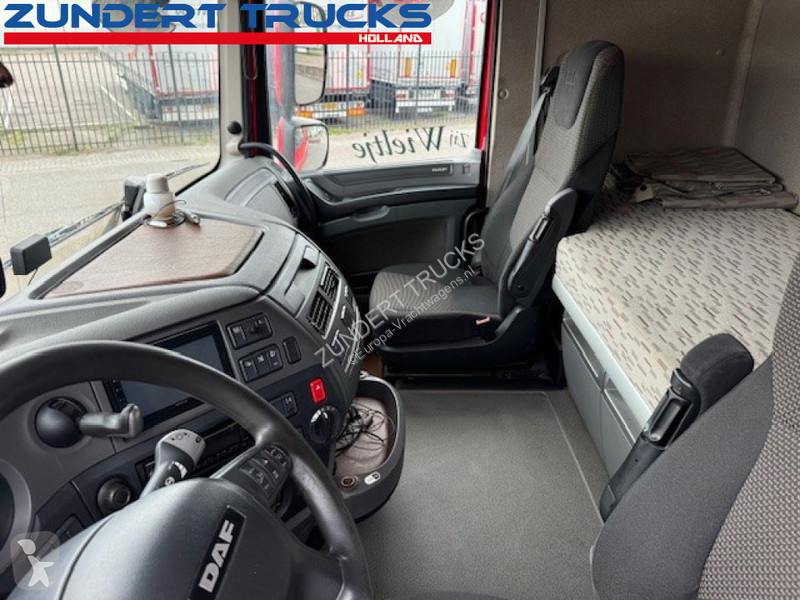 DAF 440 SUPERSPACECAB tractor unit