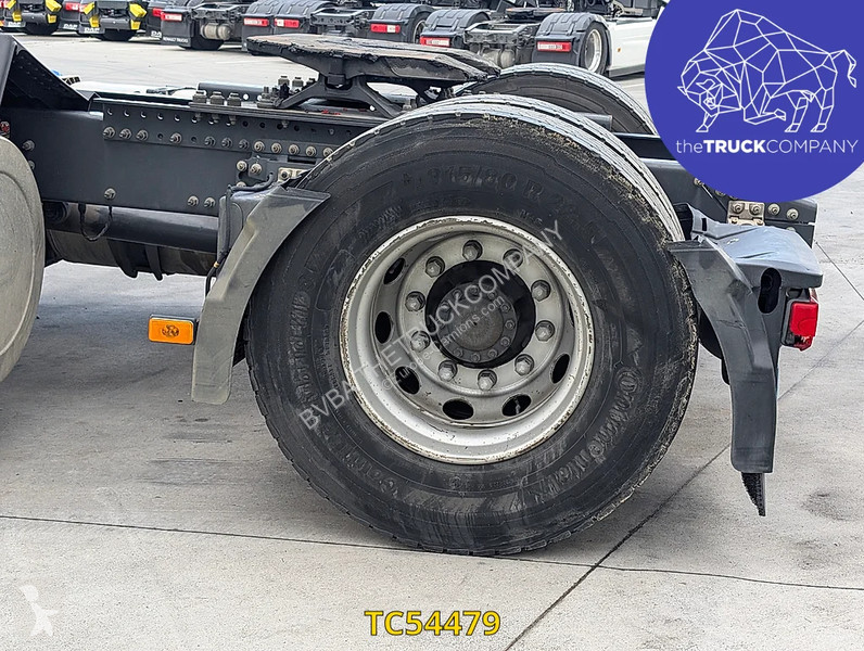 Renault T 460 tractor unit