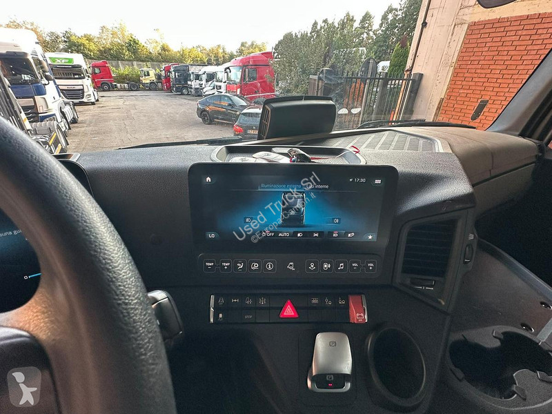 Mercedes ACTROS 1853 tractor unit