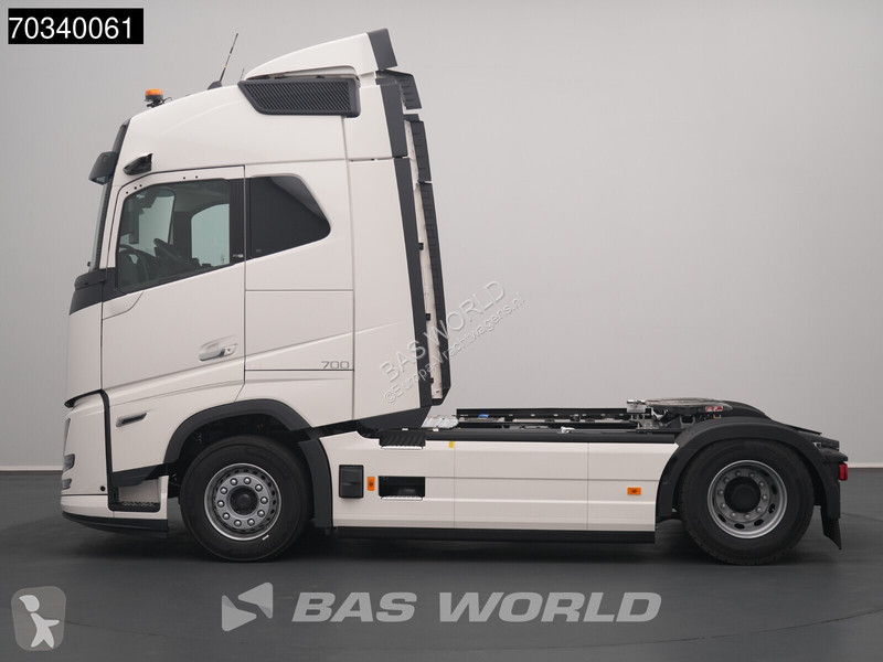 Tahač Volvo 700 FH 4X2 NEW! Retarder 2xTanks...