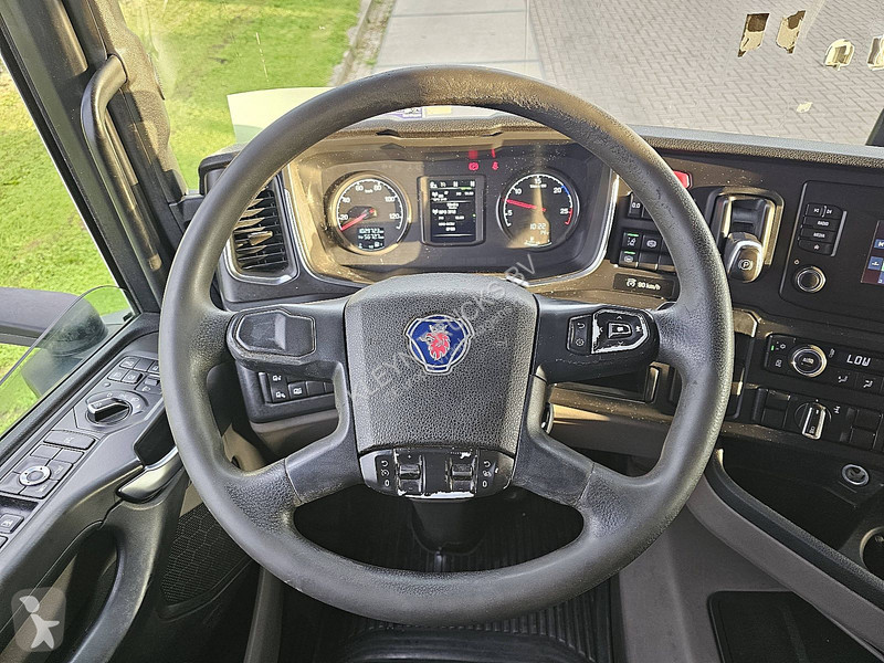 Scania 410 tractor unit