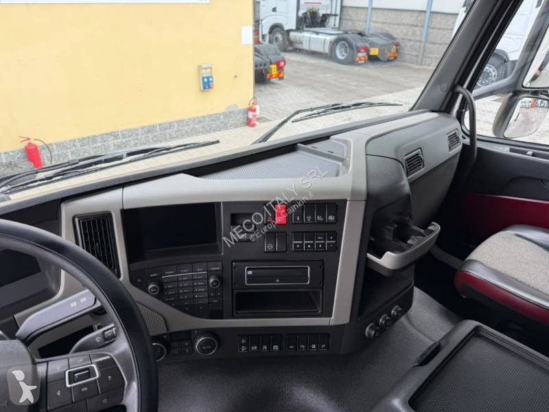 Volvo  tractor unit