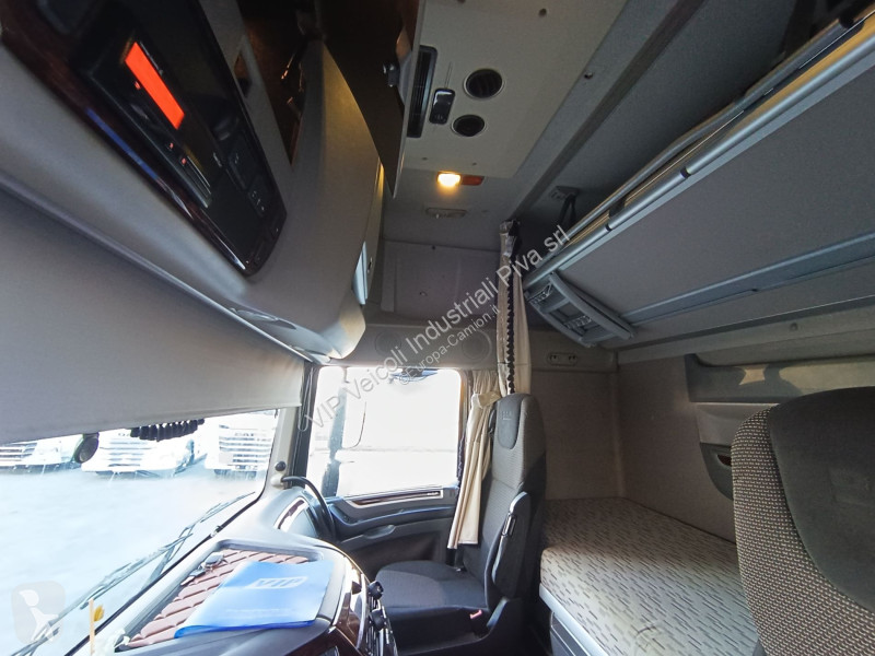 DAF XF 510 FT tractor unit