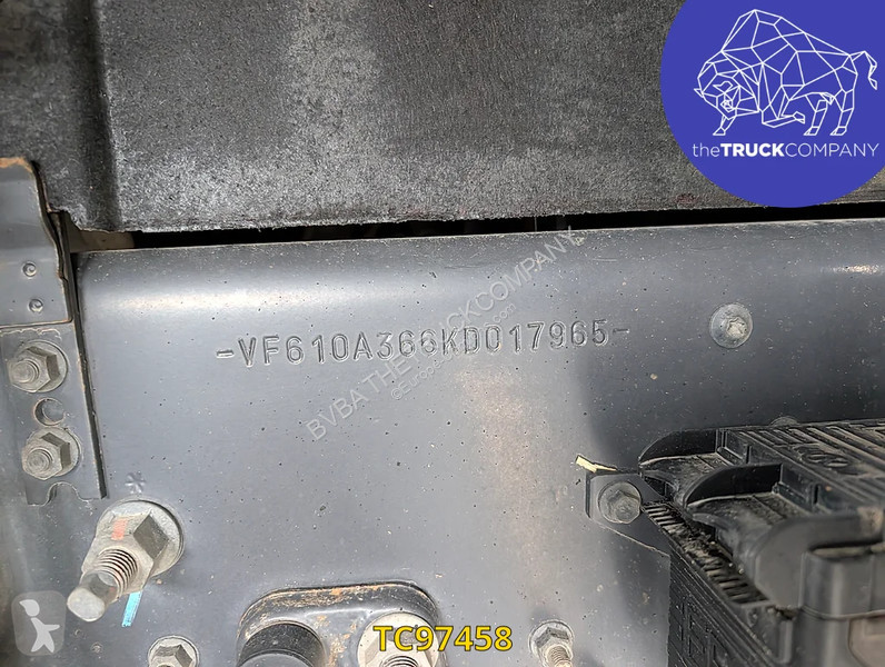 Traktor Renault T 520