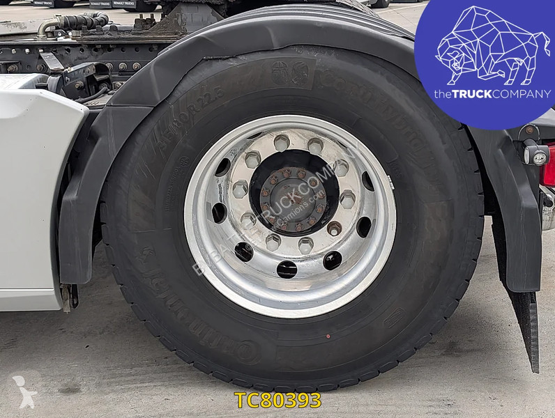 Renault T 520 tractor unit