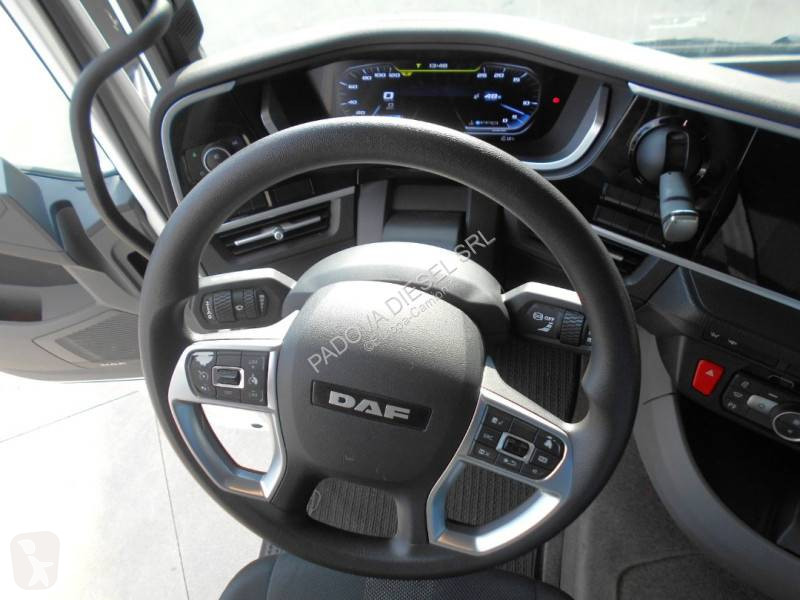 DAF 480 tractor unit