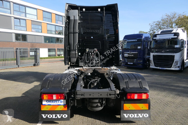 Traktor Volvo 500 | I-PARK-COOL | 2 Tanks |...