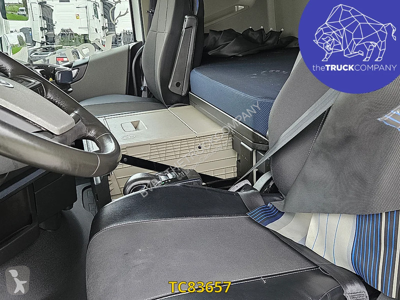 Volvo 500 tractor unit