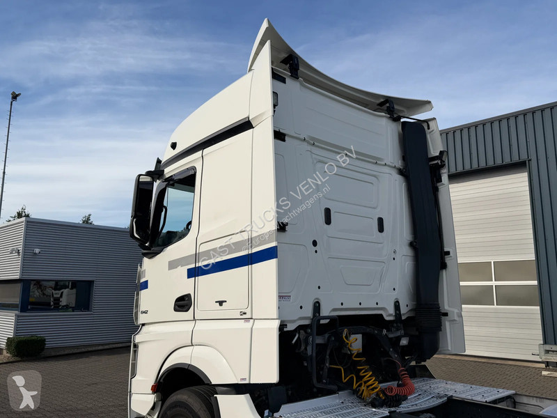 Mercedes 1942 Full Spoiler 2 Tank *NL-Truck*...