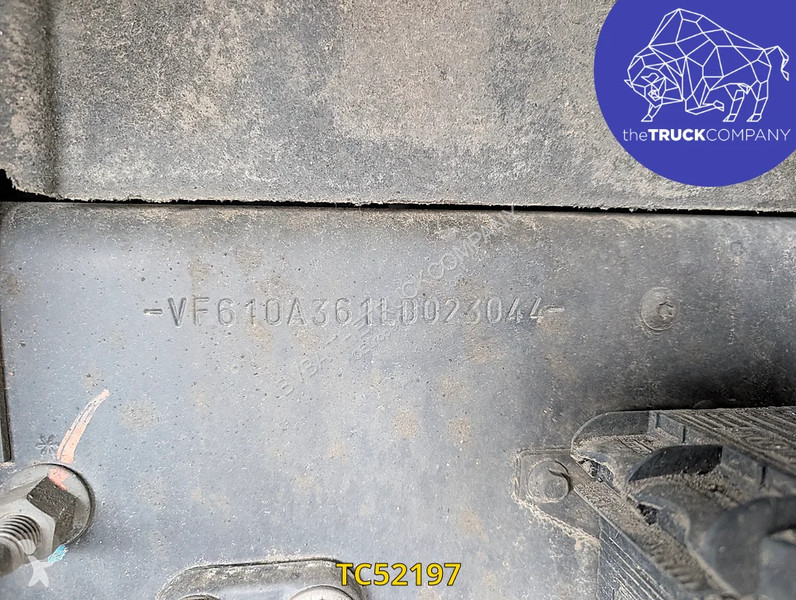 Renault T 480 tractor unit