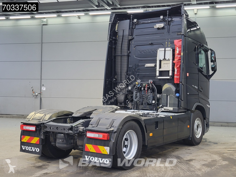 Volvo 460  4X2 ADR! 2xTanks ACC I-ParkCool VEB+...