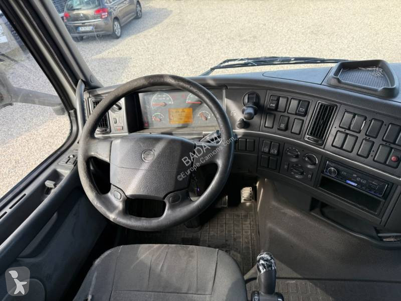 Traktor Volvo 420