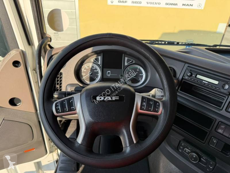 Traktor DAF 480