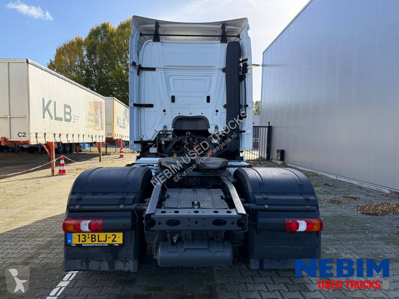 Traktor Mercedes ACTROS 1836 4x2