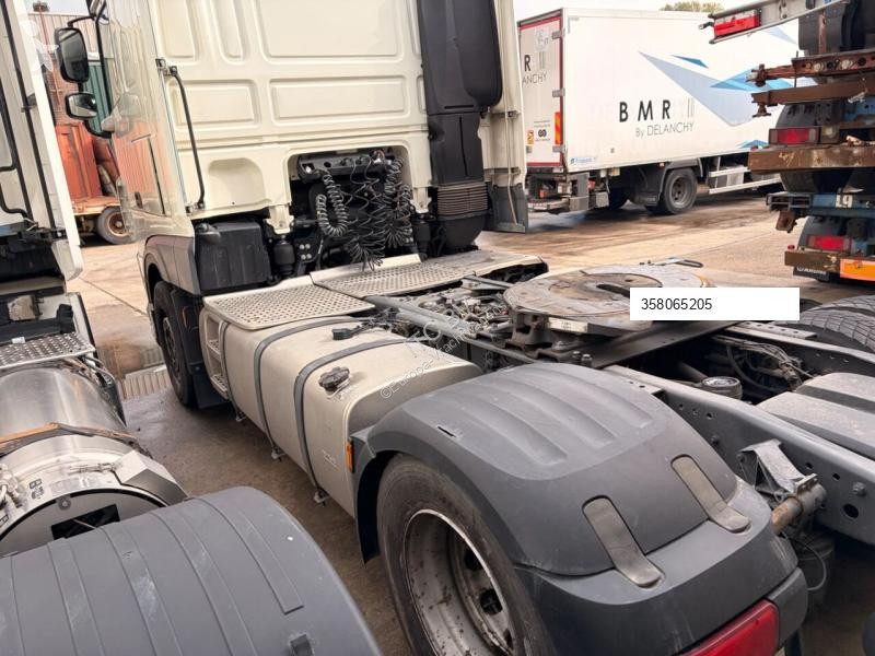 Traktor DAF XF 480 SUPER SPACE CAB / RETARDER