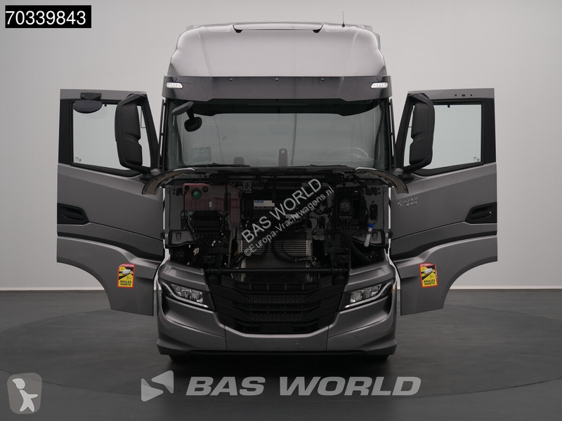 Tratores Iveco S-Way 570 4X2 Retarder 2x Tanks...