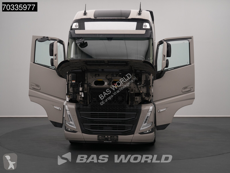 Cabeza tractora Volvo 500  4X2 XL Retarder 2x...