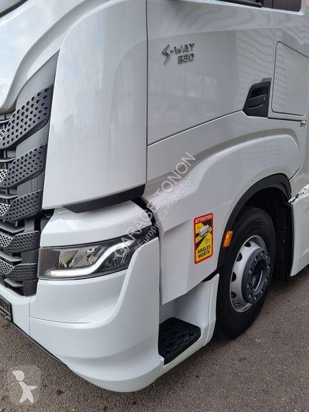Tracteur Iveco 530