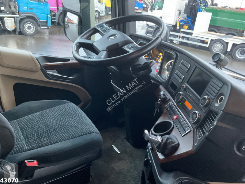 Tahač Mercedes 4163 SLT WSK 8x4 Push and Pull...