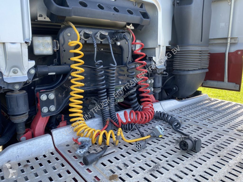 Traktor DAF 106460 | SSC | RETARDER | LOW .KM |...
