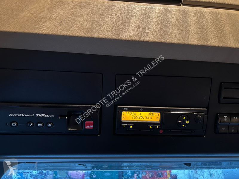Traktor Mercedes 1845 BigSpace