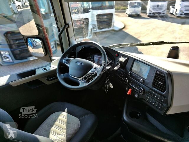 Tracteur Ford F-MAX 2020 Comfort Pack + 3 Anni...