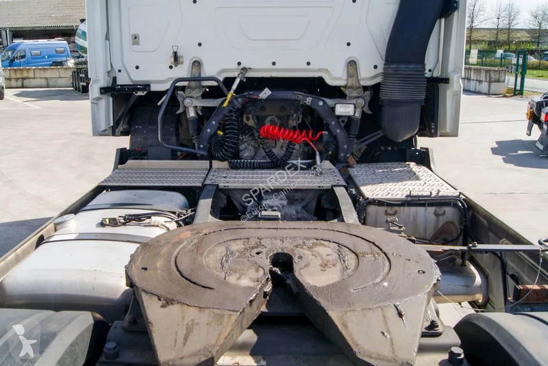 Traktor Mercedes 1848 LS | Leasing