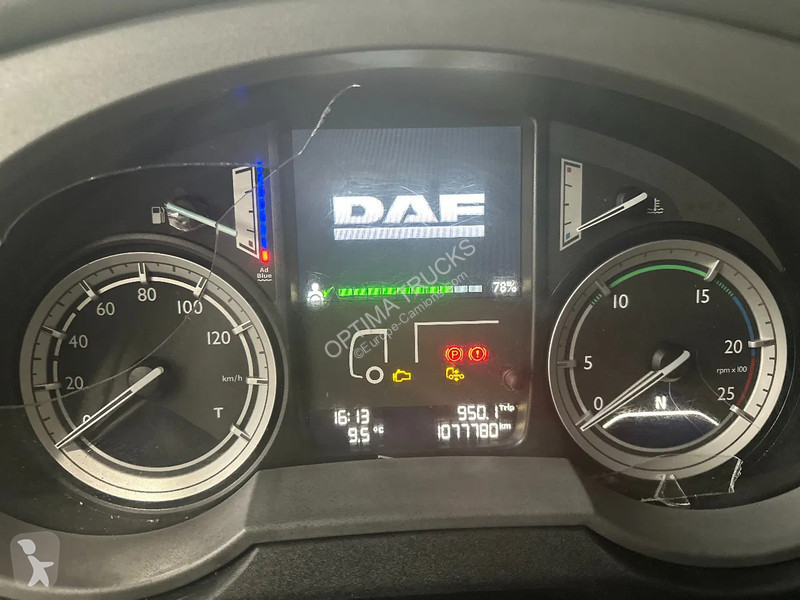 Traktor DAF 106460 Superspacecab