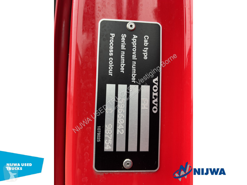 Trekker Volvo FH  4x2 PTO + ACC