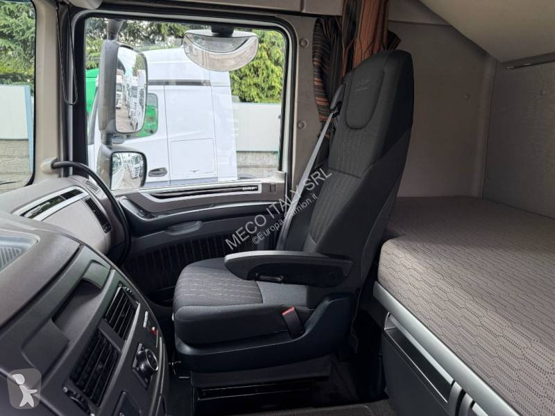 Trattore Stradale DAF