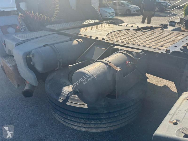 Tracteur Renault 370 DCI