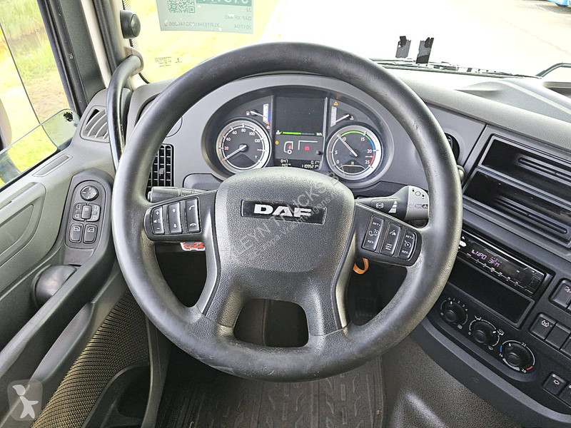Traktor DAF 440 SPACECAB 2X TANK