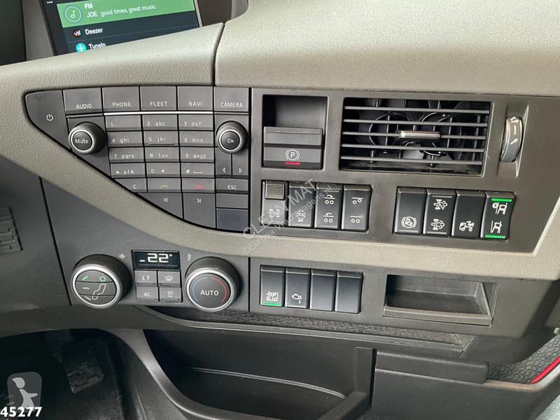 Traktor Volvo 6x4 Euro 6 Kiphydrauliek hefbare...