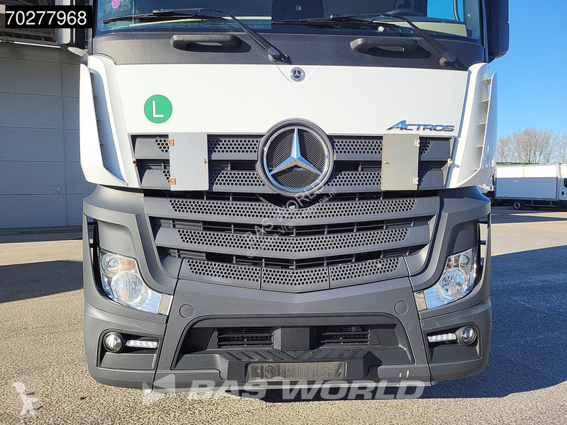 Tractor Mercedes 1851 4X2 BigSpace 2x Tanks