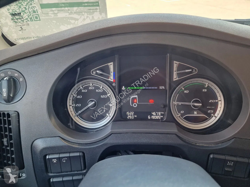 Tahač DAF 530 SpaceCab 4x2 - Night clima - Full...