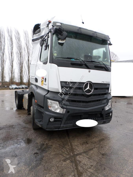 Traktor Mercedes 1842 LS