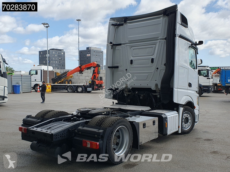 Tahač Mercedes 1842 4X2 Mega GigaSpace Retarder...