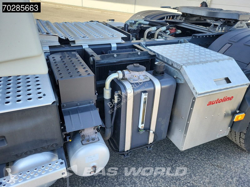 Traktor Volvo 750 6X4 6x6 X-Track Liftachse...