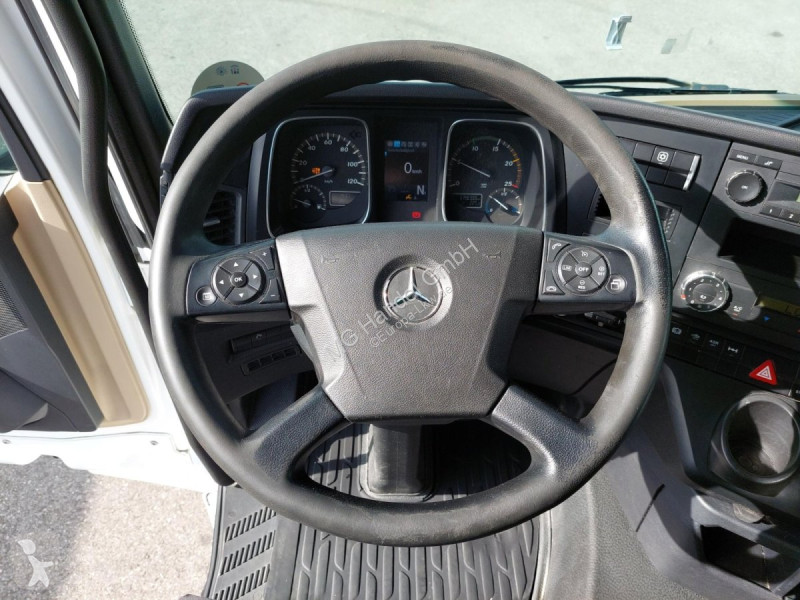 Tahač Mercedes Actros 1845, MP4