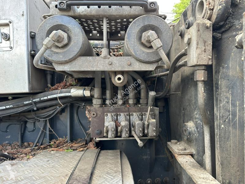 Tracteur Mercedes 3363