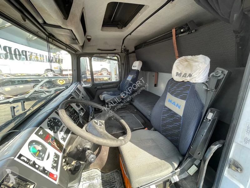 Cabeza tractora MAN Heavy Duty Tractor 8x4...