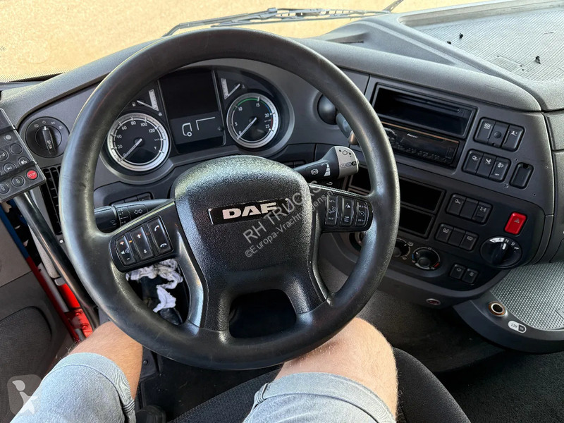 Trekker DAF 440 4X2 ENGINE RUNNING BUT TICKING!