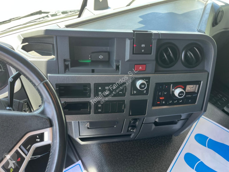 Traktor Renault  T460 AUTOMATICA INTARDER