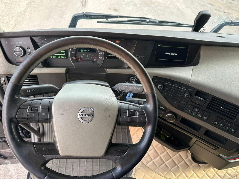 Trattore Stradale Volvo FH