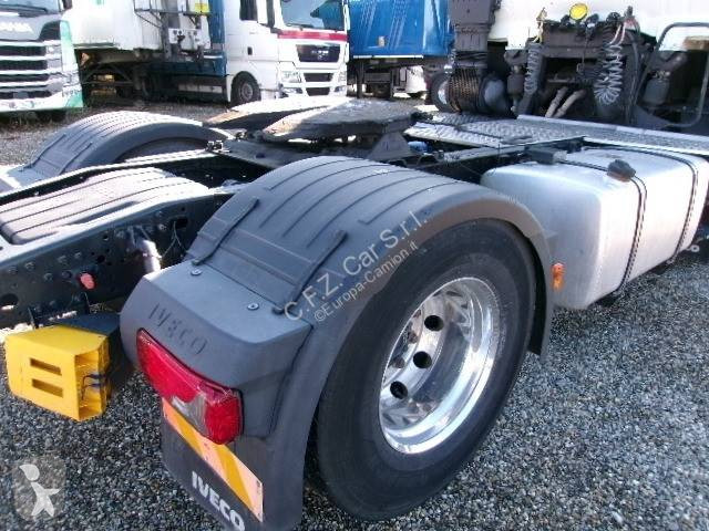 Traktor Iveco