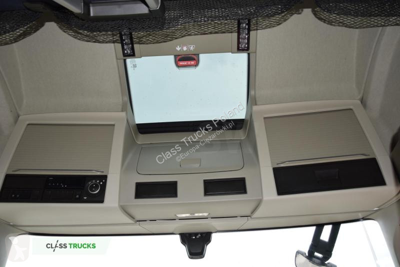 Traktor Volvo 500 Globetrotter XL